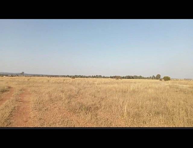 FARM FOR SALE IN AGRICULTURAL HOLDING 400